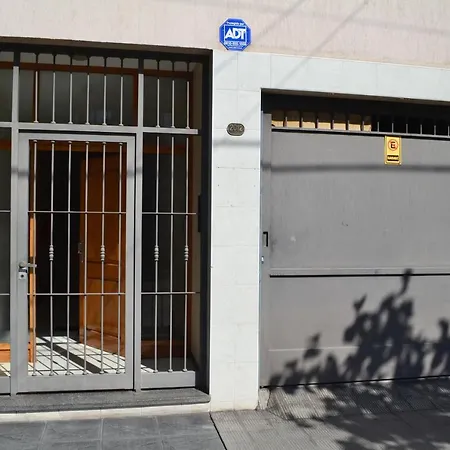 Departamento Completo, Cochera, Parrilla. Zona Parque Central Mendoza Exterior photo