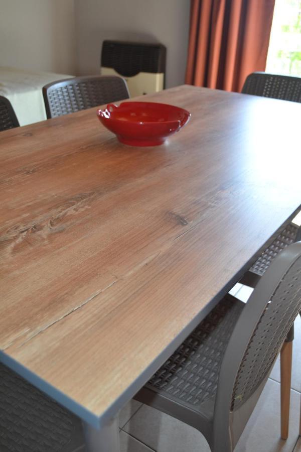 Apartamento Departamento Completo, Cochera, Parrilla. Zona Parque